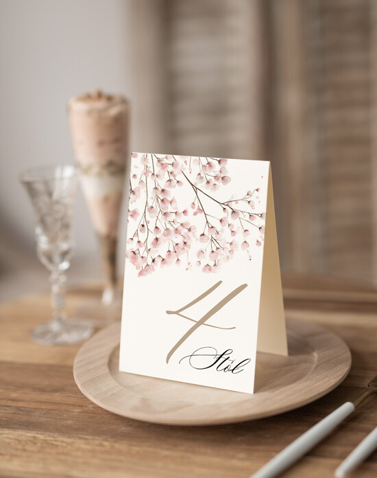 Numery na stół Nowoczesne prosta forma  Eleganckie numerki na stół weselny, numeracja stołów weselnych, proste i delikatne numerki na stoły  09/skl3s/nrS25