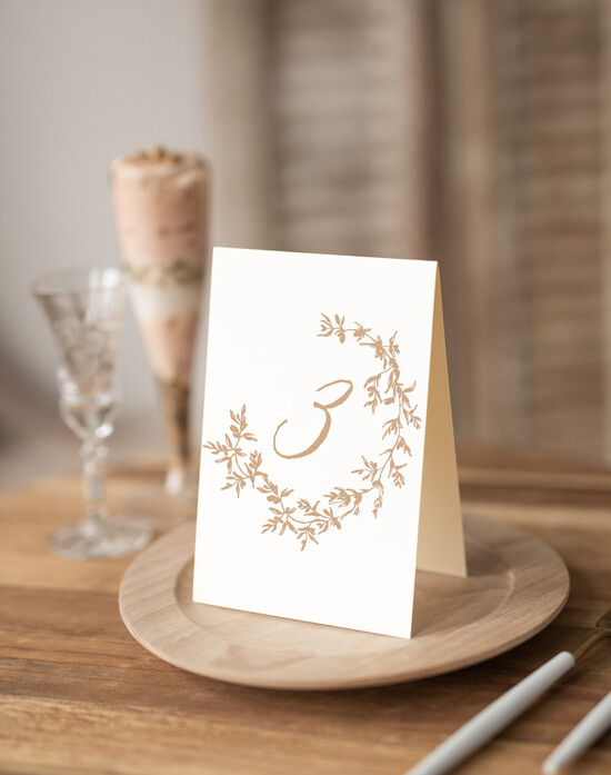 Numery na stół Nowoczesne prosta forma  Eleganckie numerki na stół weselny, numeracja stołów weselnych, proste i delikatne numerki na stoły  43/Now/nrS