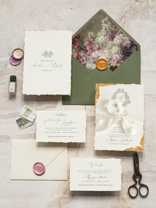 Zaproszenia ślubne Wydzierane Brzegi Zaproszenia ślubne z płatkami złota, delikatne zaproszenia na ślub ze złotem, zaproszenie glamour z  09/WRzl/z