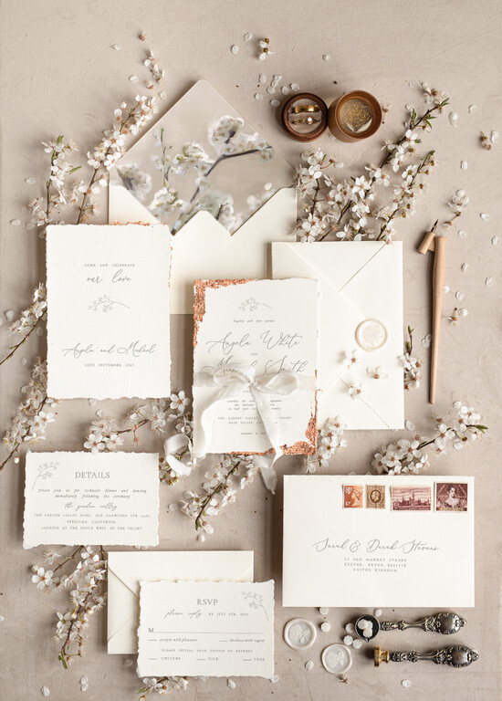 Zaproszenia ślubne Wydzierane Brzegi Zaproszenia ślubne z płatkami złota, delikatne zaproszenia na ślub ze złotem, zaproszenie glamour z  05/wrzl/z