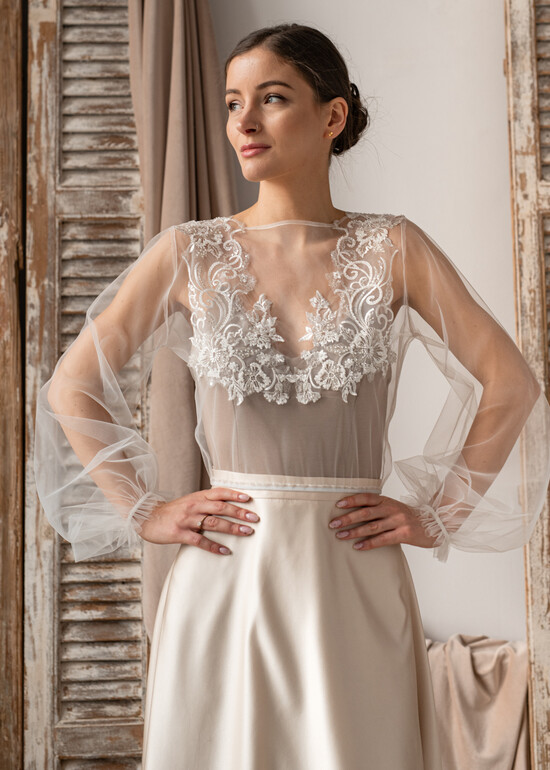 Panna Młoda Bolerka bolerka, narzutki, sweterki eleganckie bolerko ślubne z koronką, koronkowe bolerko do sukni ślubnej, delikatne bolerko ślubne, k 10/BolKor/z