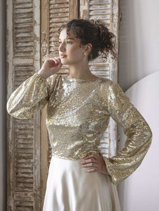 Panna Młoda Bolerka bolerka, narzutki, sweterki Bolerko z odkrytymi plecami, eleganckie bolerko ślubne, bolerko do sukni ślubnej, delikatne bolerko  02/Bolkorn/Bol25