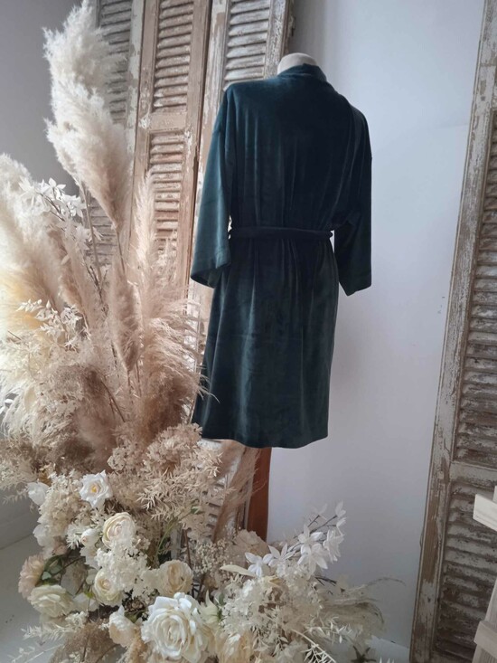 OUTLET OUTLET szlafrok zielony welurowy rozmiar S/M 01/szlafrok/outlet