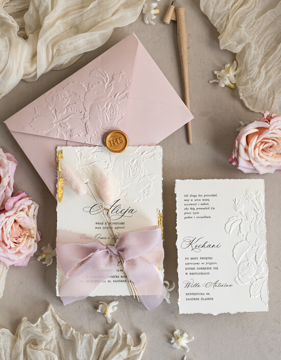 Zaproszenia na Komunię dla Dziewczynki dziewczynka  Różowe zaproszenia komunijne z dmuszkiem dla dziewczynki, zaproszenia na komunię ze wstążką, złote z 01/tłoKw/Komunia
