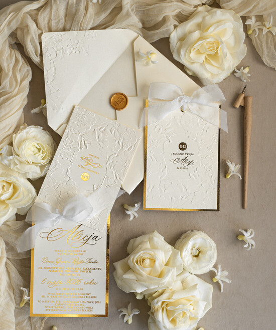 Zaproszenia na Komunię  dziewczynka  komunijne tłoczone złote zaproszenia, zaproszenia na Pierwszą komunię z tłoczonymi kwiatami, zaprosz 01/tloWsN/KomZ