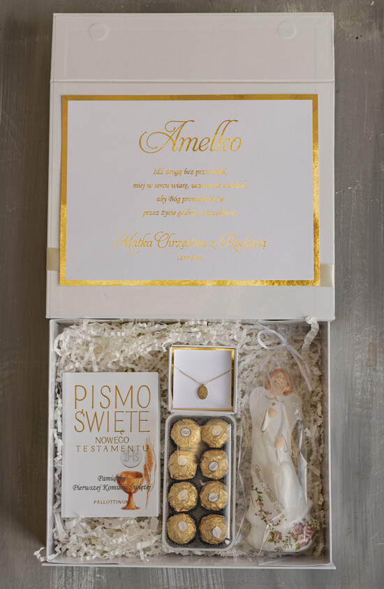 Pamiątki Prezenty na komunię  boxy prezentowe Medalik na Pierwszą Komunię Świętą, pudełko prezentowe na Komunię Świętą. Pamiątka na Komunię Świętą 06/boxKOM/KŚ