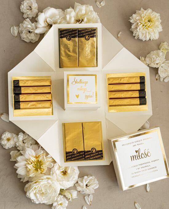  Prezenty dla Młodej Pary  Bomboniery Czekoladki Pomysłowe prezenty na ślub dla Pary Młodej- w co zapakować pieniądze na Ślub- bombonierka ślubna pre 02/gold/EXbox