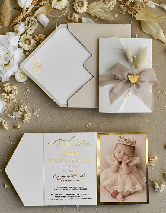 ZAPROSZENIA NA CHRZCINY dla dziewczynki  Boho Złocone Zaproszenie na Chrzest w folderze, Eleganckie Zaproszenia na Chrzciny ze Zdjęciem  01/zprfolDM/zChrz