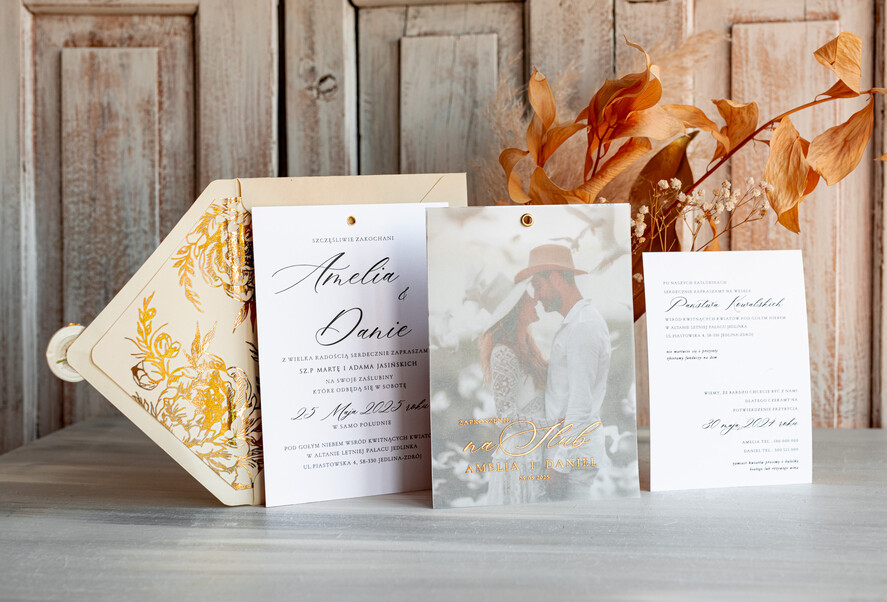 Zaproszenia ślubne Ze zdjęciem  Eleganckie Złocone zaproszenia ślubne ze zdjęciem foto zaproszenie na ślub Złote Litery Proste Zaprosznie na ślub z Waszym Zdjęciem Zaproszenia na ślub z fotografią idealne na Pamiątkę dla gości9