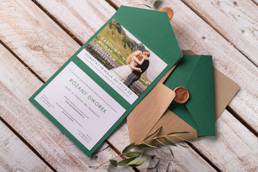 Zaproszenia ślubne Ze zdjęciem  minimalistyczne zaproszenia ślubne ze zdjęciem Zielone  rustykalne foto zaproszenie na ślub cywilny butelkowa zieleń3