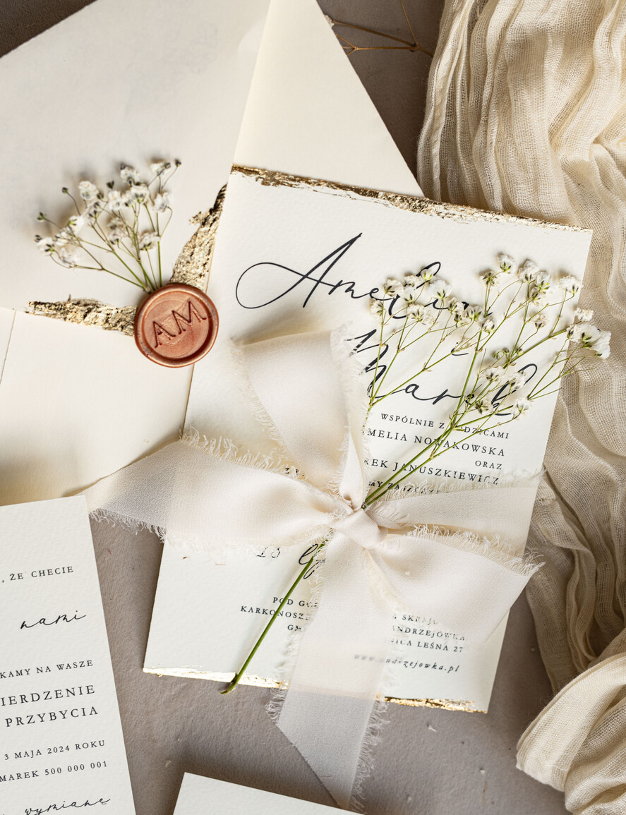 Zaproszenia ślubne Natura złocone zaproszenia ślubne Gipsówka naturalna zaproszenia na ślub, złote zaproszenie na ślub z suszoną gipsówką szyfonowa wstążka24