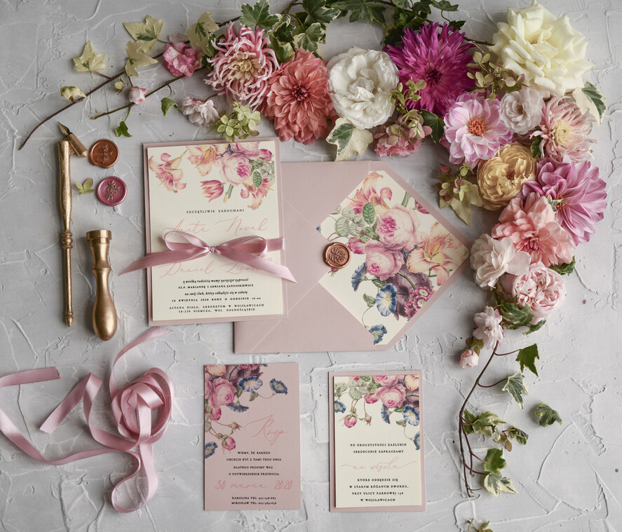 Zaproszenia ślubne Natura eleganckie zaproszenia ślubne na romantyczny ślub w plenerze  vintage kwiaty zawiązane kokardką2
