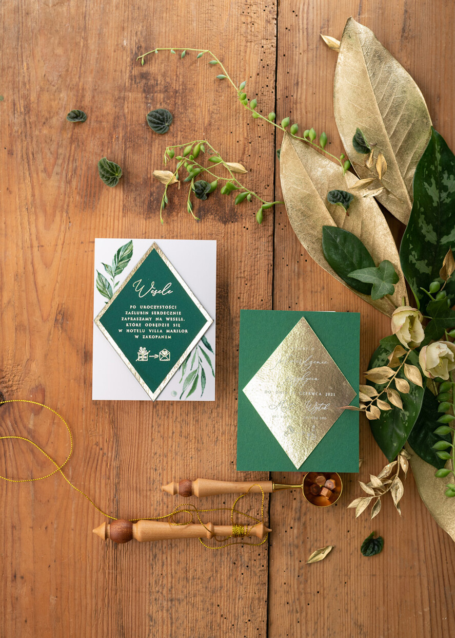 Zaproszenia ślubne Złote Glamour tropikalne zaproszenia ślubne  glamour w kolorach butelkowej zieleni i złota zaproszenie na ślub z liśćmi 8