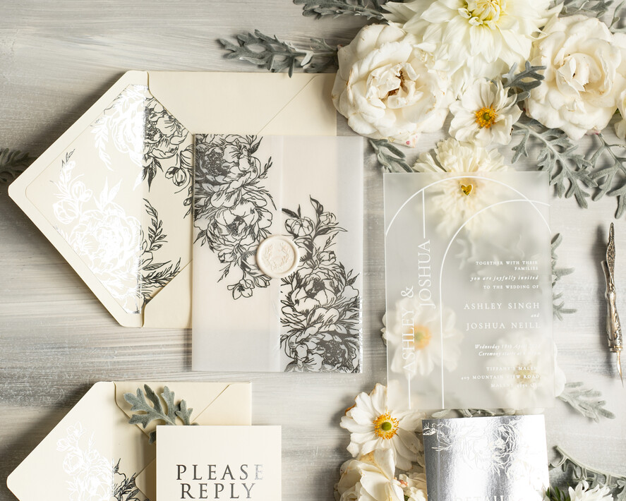 Zaproszenia ślubne Złote Glamour zaproszenia na ślub z satynowej pleksy, zaproszenia na wesele z akrylu, zaproszenia slubne z lakiem, elrganckie zaproszenia na slub1