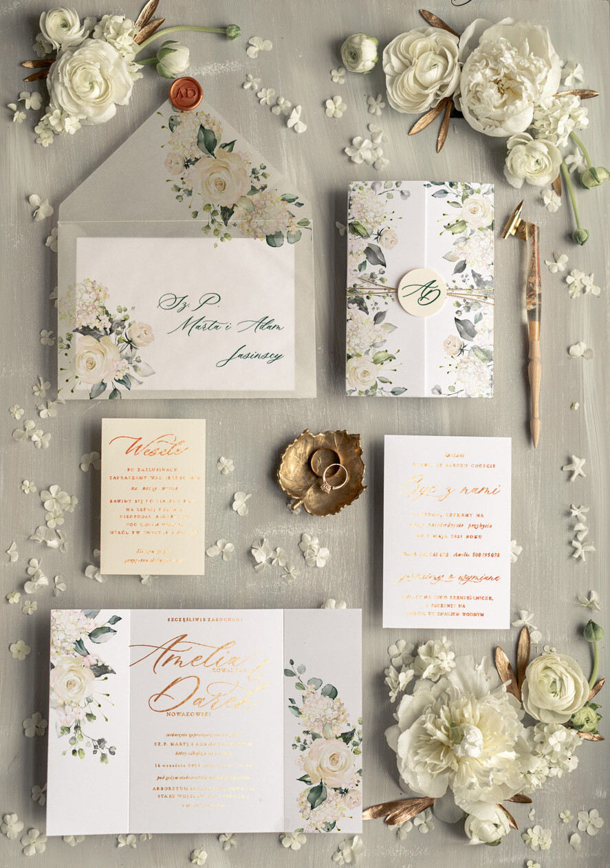 Zaproszenia ślubne Złote Glamour delikatne zaproszenia na ślub w plenerze złote i błyszczące litery białe róże, zaproszenie na ślub z kwiatami5
