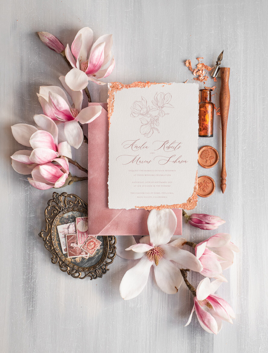 Zaproszenia ślubne Złote Glamour Darte zaproszenia ślubne z płatkami złota, delikatne zaproszenia na ślub ze złotem, zaproszenie glamour z jedwabną wstążką złote zaproszenia na ślub2