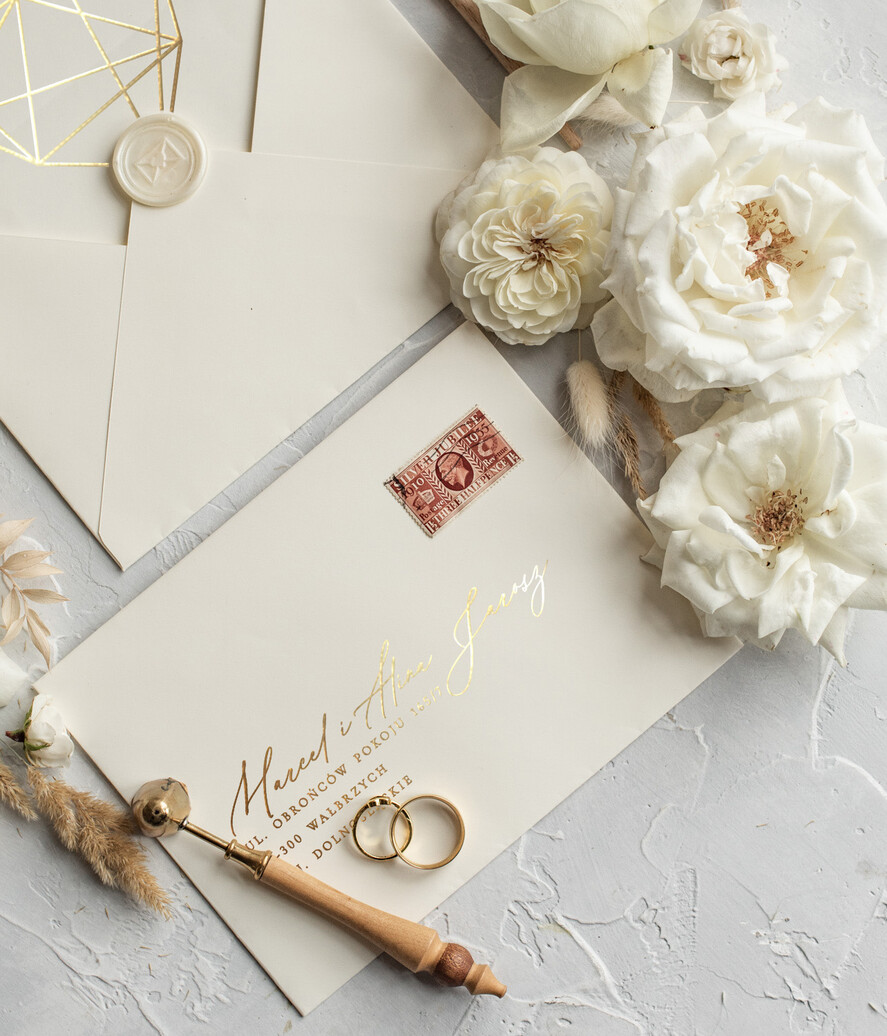 Zaproszenia ślubne Złote Glamour Złote  błyszczące zaproszenie na ślub z geometrycznym secem Złote Zaproszenia Ślubne z Listkami  Glamour Proste  Złocone Zaproszenie na Ślub6