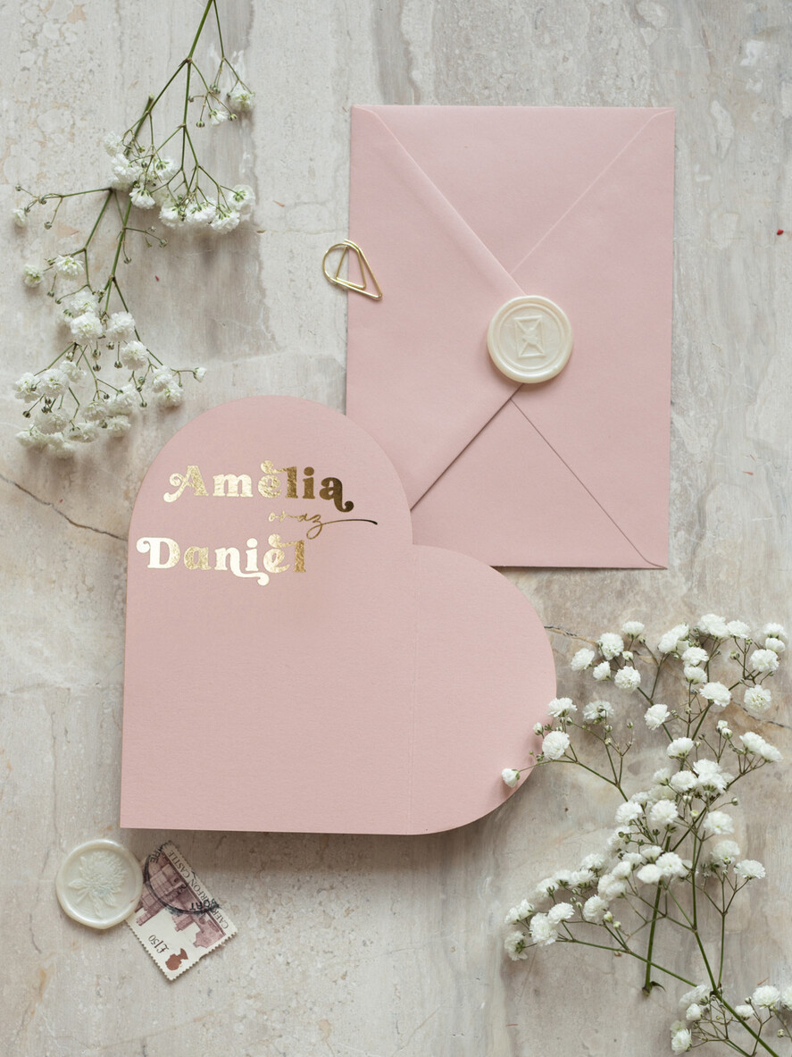 Zaproszenia ślubne Złote Glamour Eleganckie Nowoczesne Złote Zaproszenia ślubne Składane Serce, Złocone Minimalistyczne Zaproszenie na Ślub, Proste Zaproszenie ślubne z ozdobnym spinaczem 1