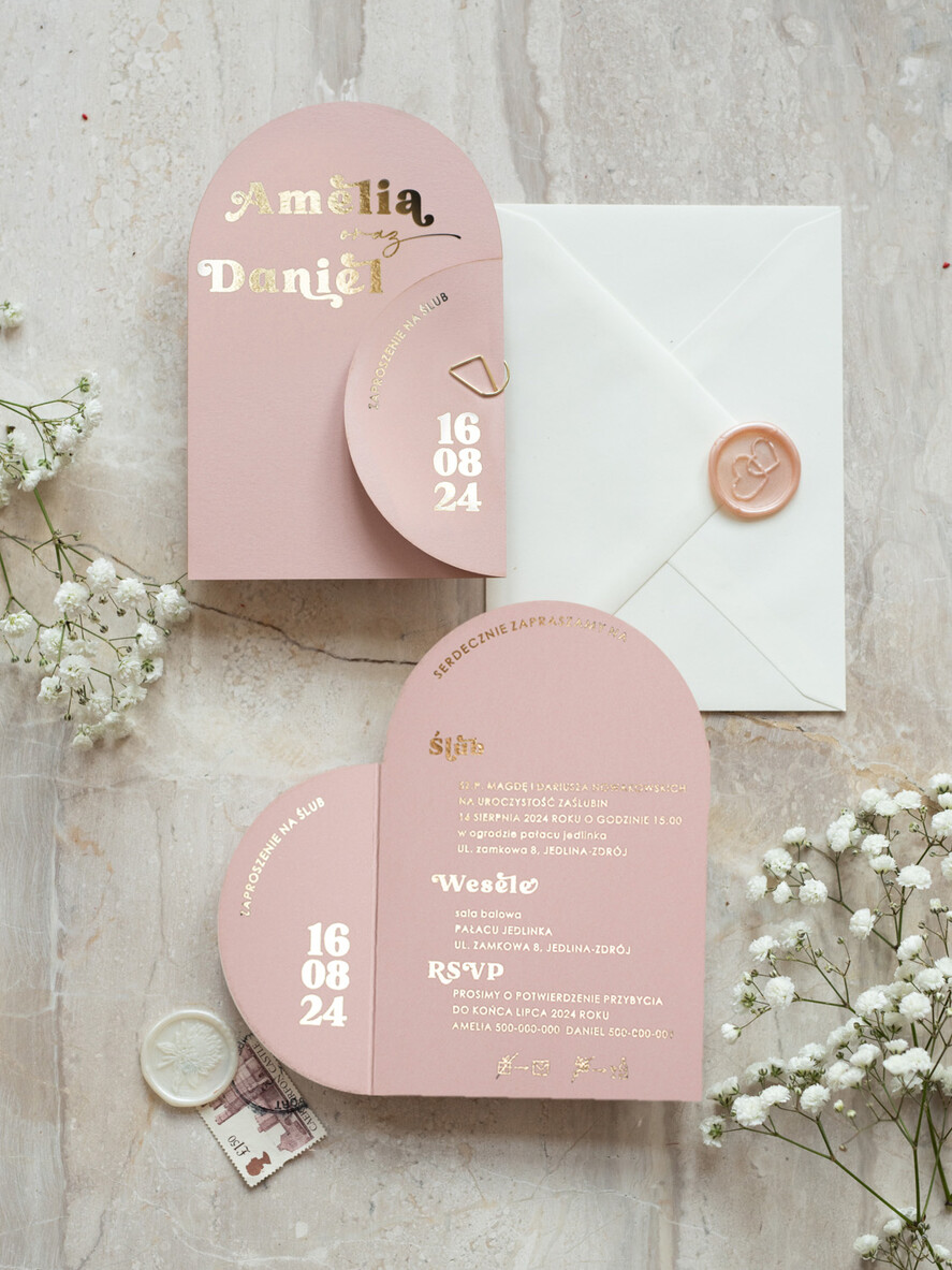 Zaproszenia ślubne Złote Glamour Eleganckie Złote Zaproszenia ślubne w kształcie serca, Złocone Minimalistyczne Zaproszenie na Ślub, Proste Zaproszenie ślubne z ozdobnym spinaczem0