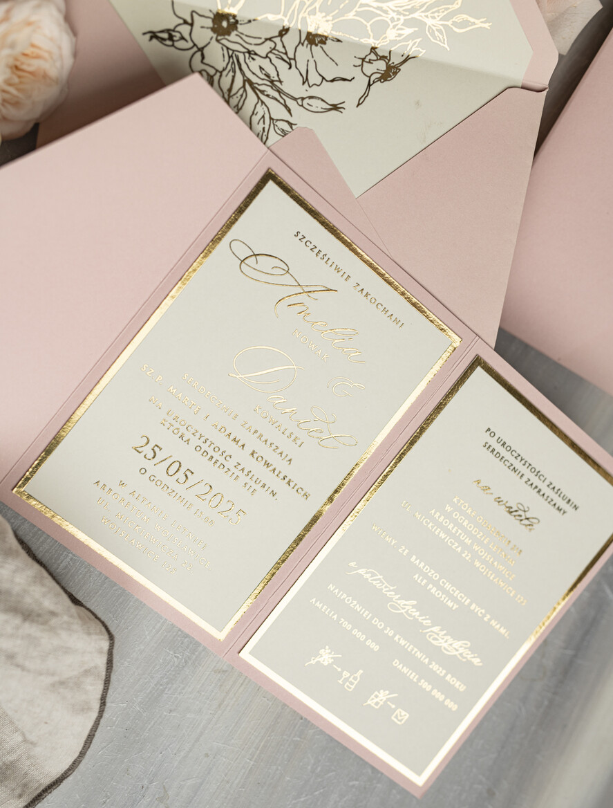 Zaproszenia ślubne Złote Glamour Eleganckie złote zaproszenia ślubne z lustrzanym monogramem, Kopertowe zaproszenie na ślub złocone, zaproszenia na ślub w stylu glamour, złote napisy na zaproszeniach ślubnych 3