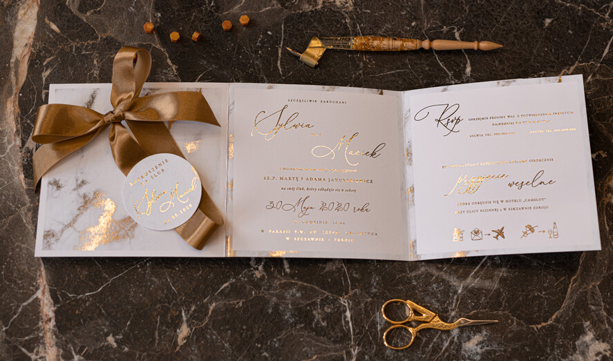 Zaproszenia ślubne Złote Glamour złote zaproszenia ślubne marmur składane harmonijkowe złocone zaproszenie na ślub marmurkowe5