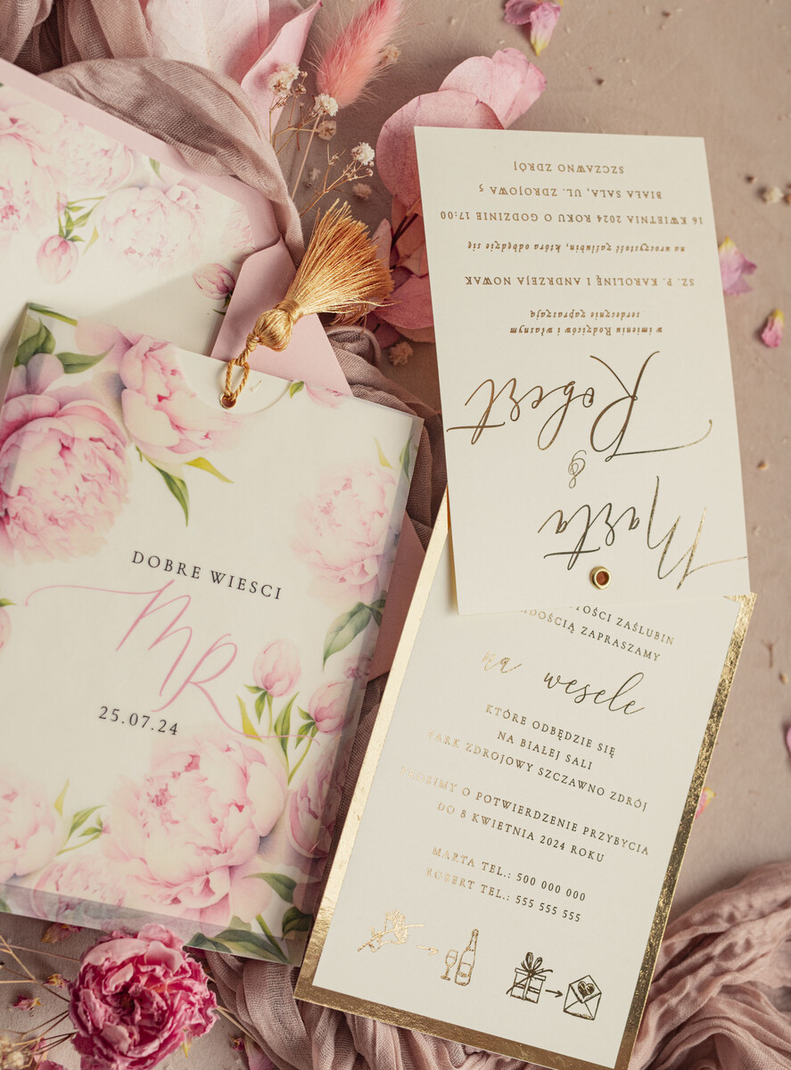 Zaproszenia ślubne Złote Glamour złote zaproszenia ślubne z kalkowym etui, różowe zaproszenie na ślub z piwoniamo złocone, zaproszenia na slub cywilny pudrowy róż peonie10