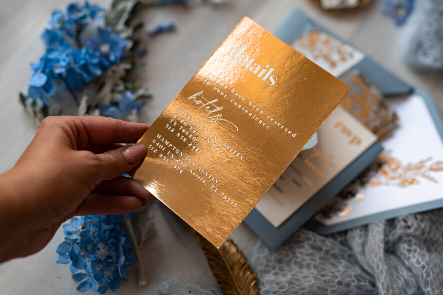 Zaproszenia ślubne Złote Glamour eleganckie zaproszenia ślubne, złote zaproszenia na ślub, niebieskie zaproszenia slubne, akrylowe zaproszenia na ślub zaproszenia glamour z lakiem6