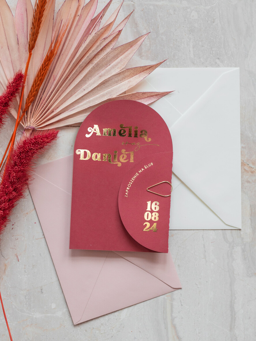 Zaproszenia ślubne Złote Glamour bordowe Nowoczesne Złote Zaproszenia ślubne Składane Serce, Złocone Minimalistyczne Zaproszenie na Ślub, Proste Zaproszenie ślubne z ozdobnym spinaczem 13