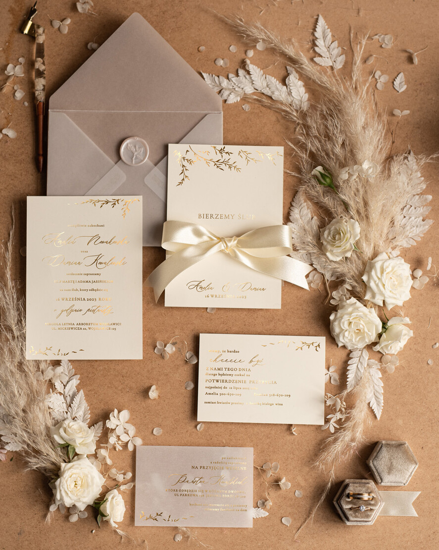 Zaproszenia ślubne Złote Glamour wyjątkowe zaproszenia ślubne, idealne na klasyczne wesele, zaproszenia ślubne z satynową wstążką 1