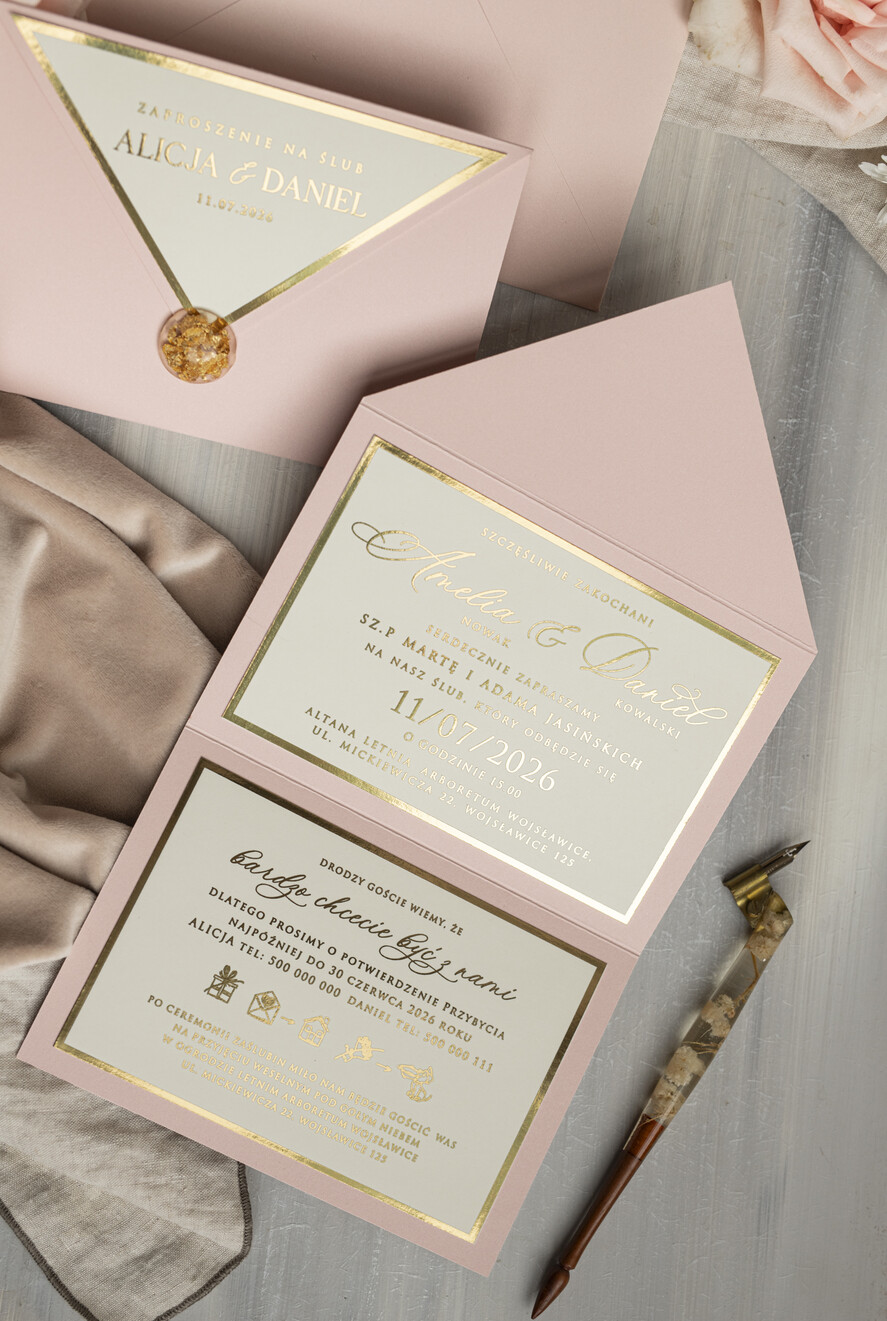 Zaproszenia ślubne Złote Glamour wyjątkowe zaproszenia ślubne Eleganckie Złote Zaproszenia Ślubne, Delikatne Zaproszenie Na Ślub, Zaproszenie Ślubne W Stylu Glamour, Złote Litery Na Zaproszeniach Ślubnych 12