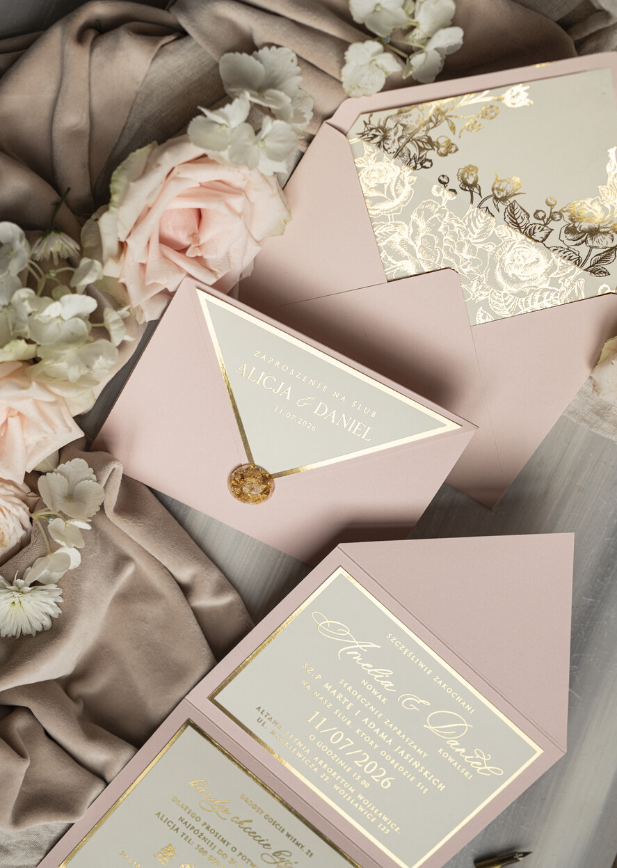 Zaproszenia ślubne Złote Glamour wyjątkowe zaproszenia ślubne Eleganckie Złote Zaproszenia Ślubne, Delikatne Zaproszenie Na Ślub, Zaproszenie Ślubne W Stylu Glamour, Złote Litery Na Zaproszeniach Ślubnych 14