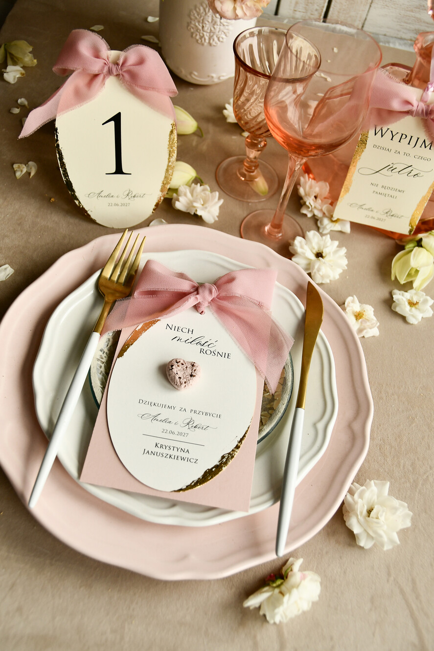 Winietki glamour winietka, podziękowanie dla gości i menu weselne, winietki na stół weselny z prezentem16