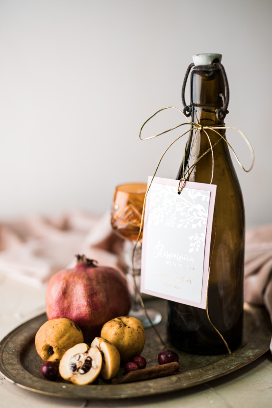 Zawieszki na butelki glamour zawieszki na nalewki weselne, złote z dowolnym tekstem2