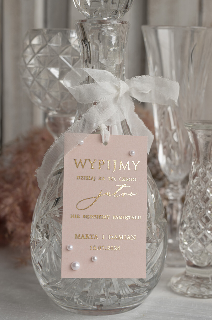 Zawieszki na butelki glamour zawieszki ślubne na butelki z perełkami, złote etykietki na butelki z dowolną treścią, eleganckie zawieszki z perełkami1