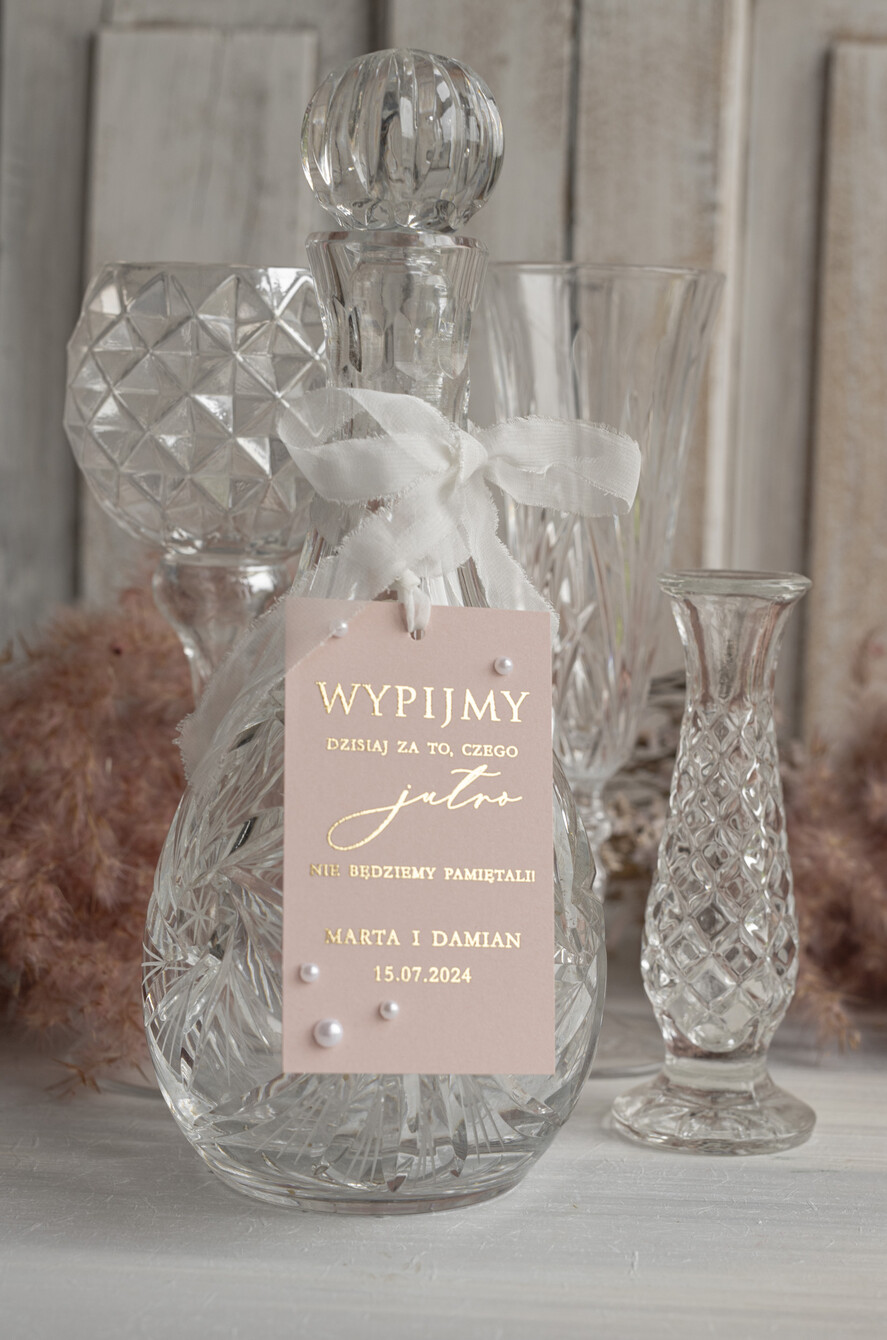 Zawieszki na butelki glamour zawieszki ślubne na butelki z perełkami, złote etykietki na butelki z dowolną treścią, eleganckie zawieszki z perełkami3
