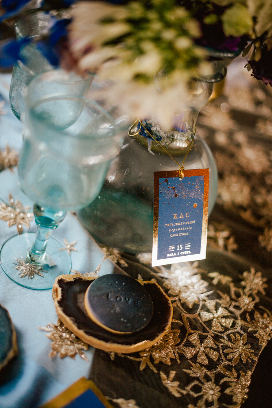 Zawieszki na butelki glamour zawieszki na alkohol weselny, glamour z dowolnym tekstem0