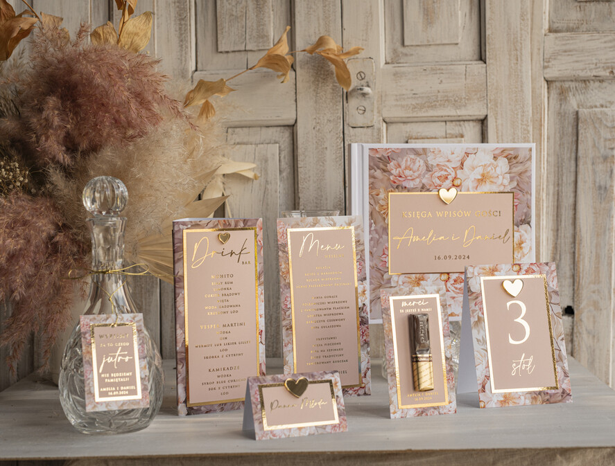 Menu glamour menu i numerek na stół weselny, karta dań weselnych, różowo złote menu weselne, menu i numerek na stół w jednym, eleganckie menu na stół weselny18