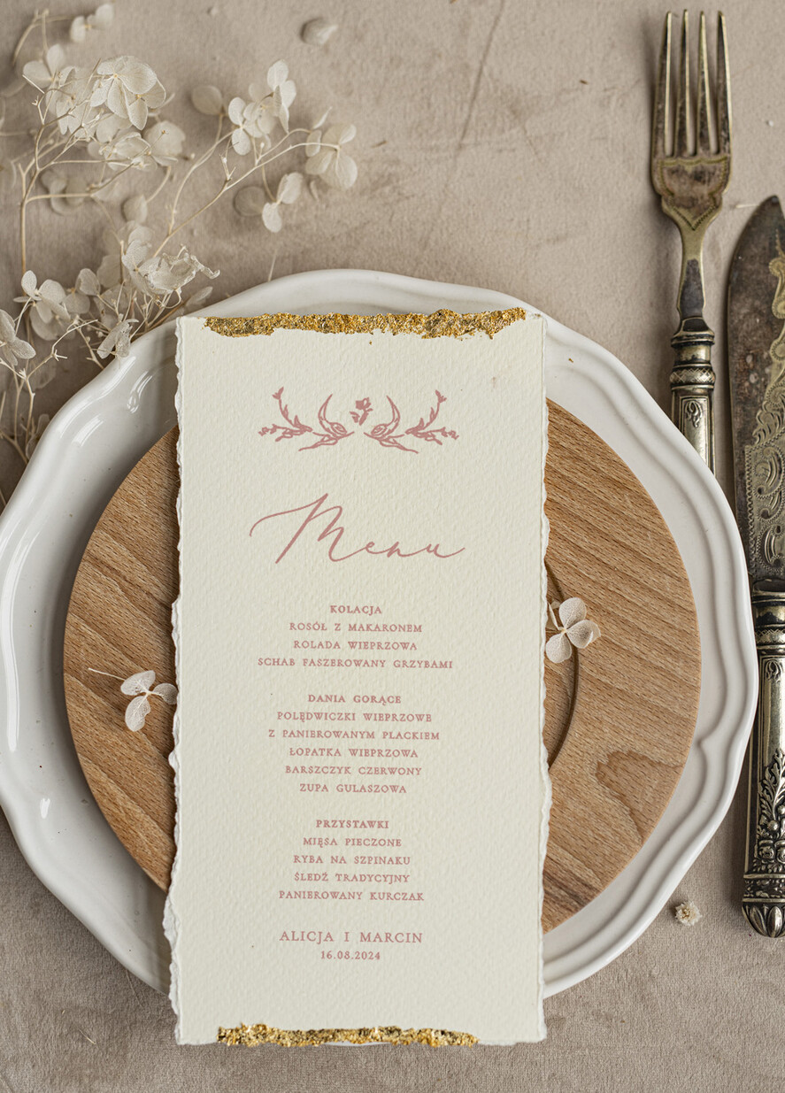 Menu glamour złota karta dań weselnych, menu weselne z dartymi brzegami i płatkami złota, karta podawania dań na weselu ze złotem 4