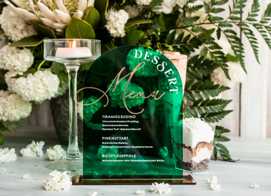 Menu glamour menu deserowe, eleganckie menu weselne, welurowe menu weselne, karty dań na stoły weselne, dekoracja stołów weselnych, dekoracja na stołach weselnych, karta deserów i ciast3