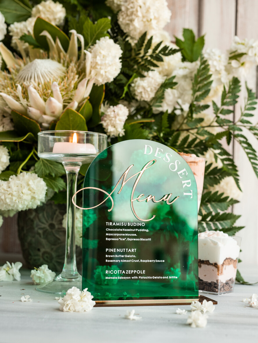 Menu glamour menu deserowe, eleganckie menu weselne, welurowe menu weselne, karty dań na stoły weselne, dekoracja stołów weselnych, dekoracja na stołach weselnych, karta deserów i ciast1