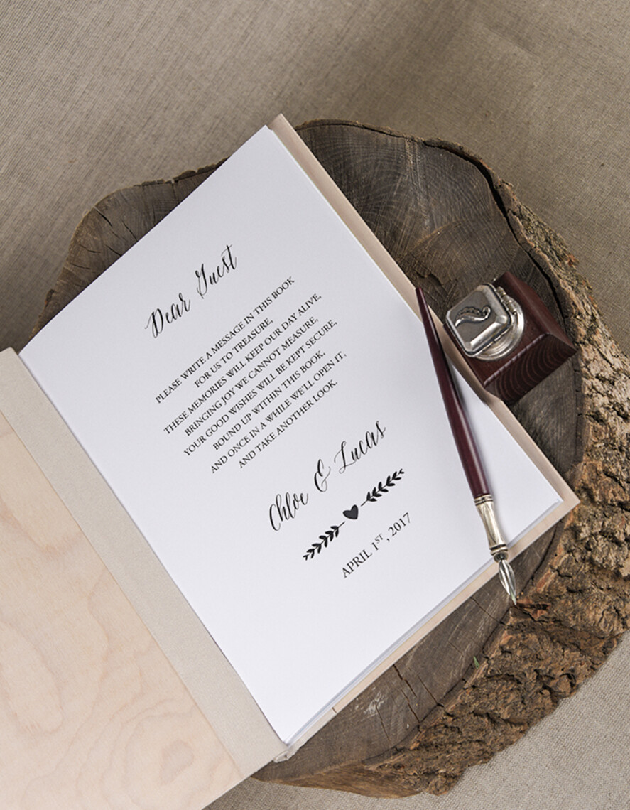 Księgi wpisów gości Drewniane  księgi pamiątkowe i albumy na wpisy gości weselnych, wasze imiona i data wygrawerowane na okładce3