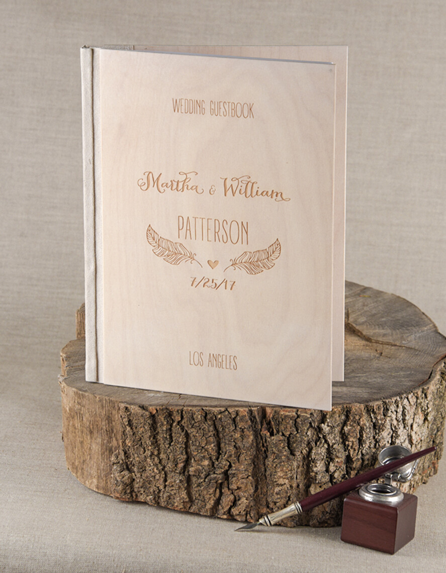 Księgi wpisów gości Drewniane  ślubny album na zdjęcia wklejane i ksiega gosci, okładka z drewna grawerowane imiona i data1