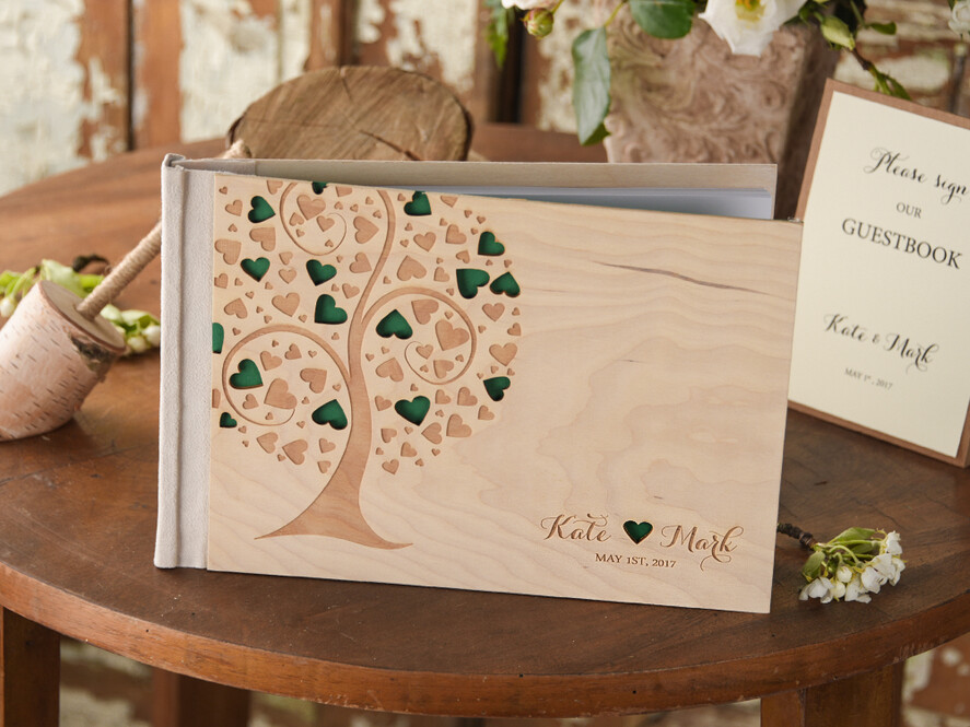 Księgi wpisów gości Drewniane  fotoalbum ślubny i ksiega gosci weselnych w jednym, grawerowana drewniana okładka3
