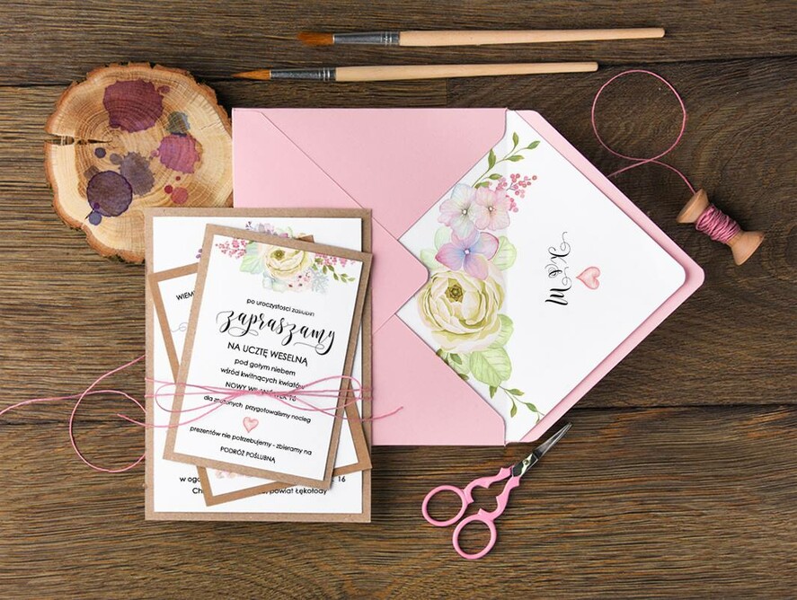 Zaproszenia ślubne Rustykalne i Natura unikatowe zaproszenia ślubne w stylu rustykalnym z kwiatowym wiankiem3
