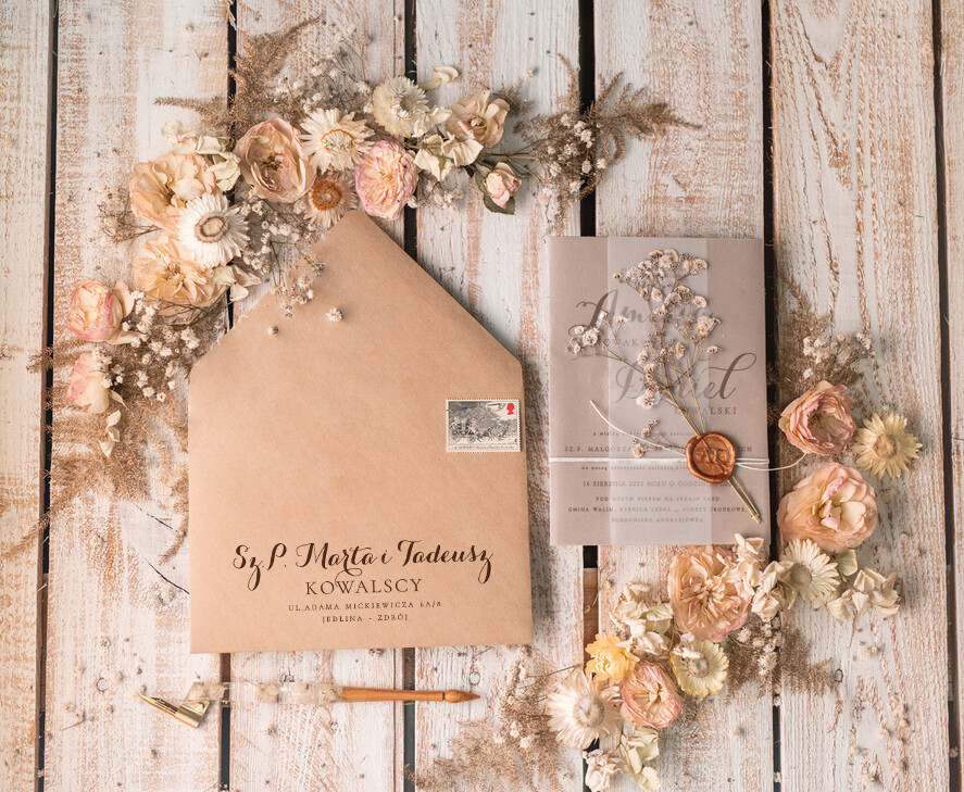 Zaproszenia ślubne Rustykalne i Natura rustykalne zaproszenia ślubne z naturalną gipsówką ekologiczny papier zaproszenia na ślub gipsówka i koperta z kalki3