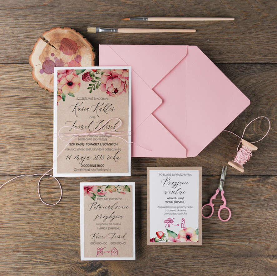 Zaproszenia ślubne Rustykalne i Natura nietypowe zaproszenia ślubne z pięknym motywem kwiatowym0