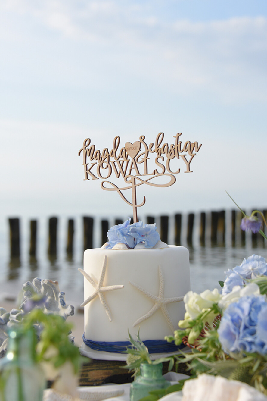 Figurki na tort / cake topper statuetki drewniane figurki na tort   2