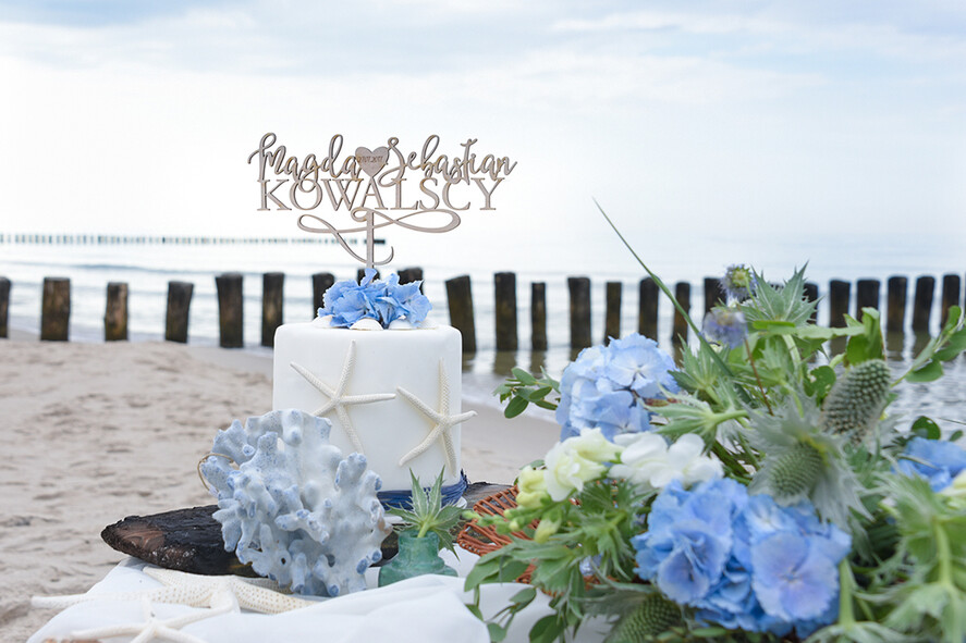 Figurki na tort / cake topper statuetki drewniane figurki na tort   0