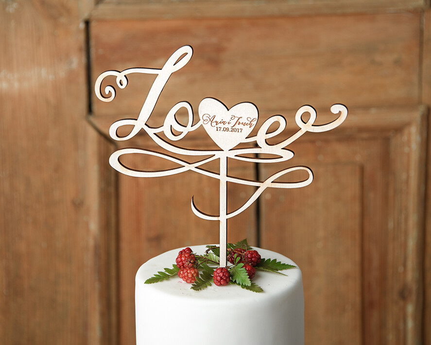 Figurki na tort / cake topper statuetki drewniane dekoracje tortu   0
