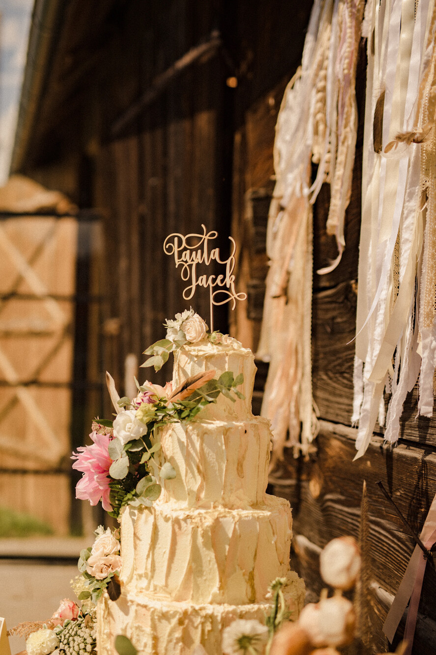 Figurki na tort / cake topper statuetki drewniane figurki na tort weselny   2